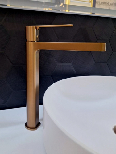 Смеситель для раковины AltroBagno Unione AltroBagnoUnione010223BC на столешницу медь матовая - фото 4