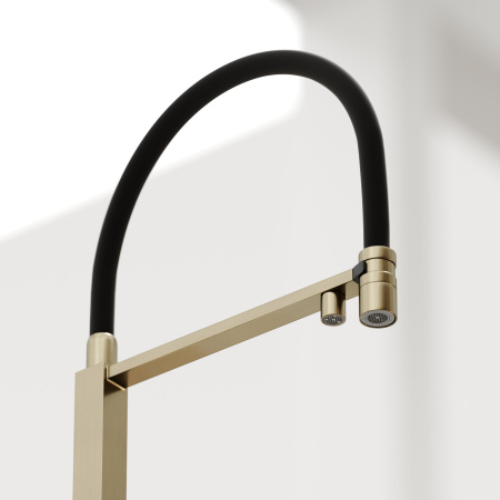 Смеситель для кухни Sancos Moro SC4006BG на мойку брашированное золото/черный