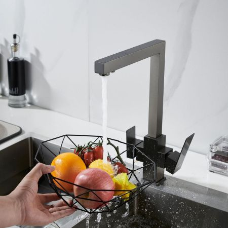 Смеситель для кухни Shevanik S148T на мойку оружейная сталь