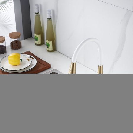 Смеситель для кухни Rose R213G на мойку золото