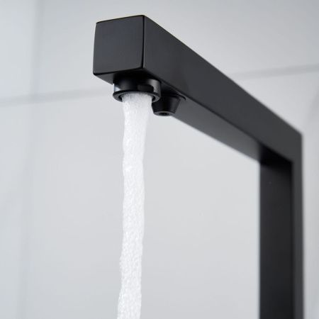 Смеситель для кухни Shevanik S148H на мойку черный