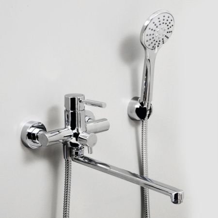 Смеситель для ванны и душа Wasserkraft Main 4100 4102L настенный хром