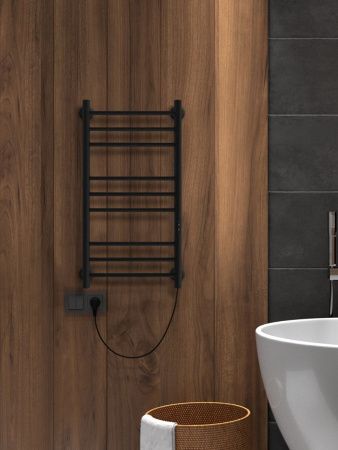 Полотенцесушитель электрический Indigo Line Trinity LСLTE70-30BRRt 35х70 черный