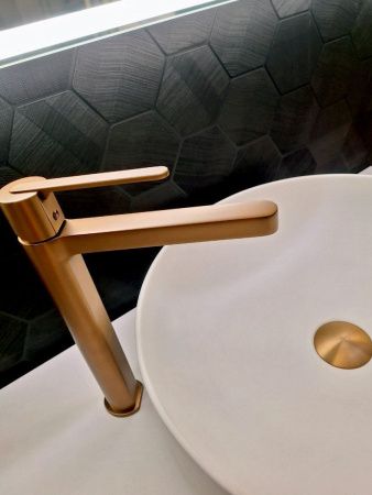 Смеситель для раковины AltroBagno Unione AltroBagnoUnione010223BC на столешницу медь
