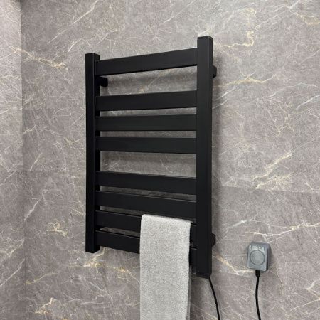 Полотенцесушитель электрический Fixsen FX-7500B 50х80 черный