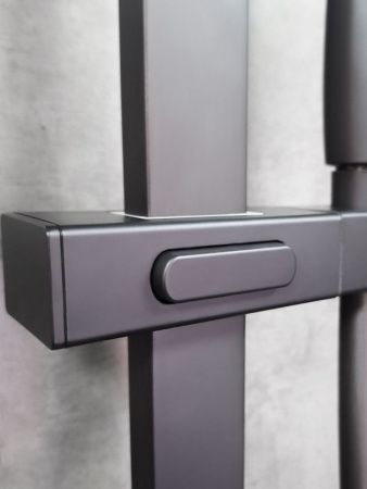 Душевой гарнитур AltroBagno Beni aggiuntivi AltroBagnoSS030301NeOp настенный черный
