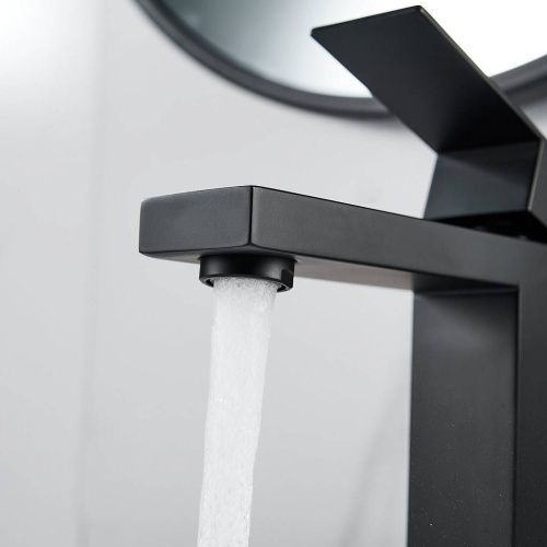 Смеситель Maretti Umbria Black UMB32RF51 на раковину черный - фото 5