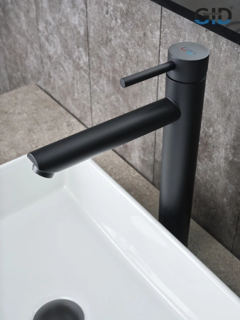 Смеситель Gid Cascada Berlin SS080-BM-D (SS080BMD) на столешницу черный матовый