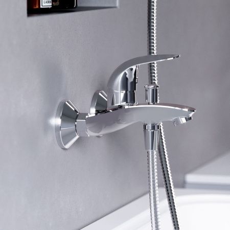 Смеситель для ванны и душа Damixa Eclipse 311000001 настенный хром