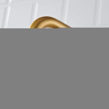 Смеситель для кухни Shevanik S528G на мойку золото