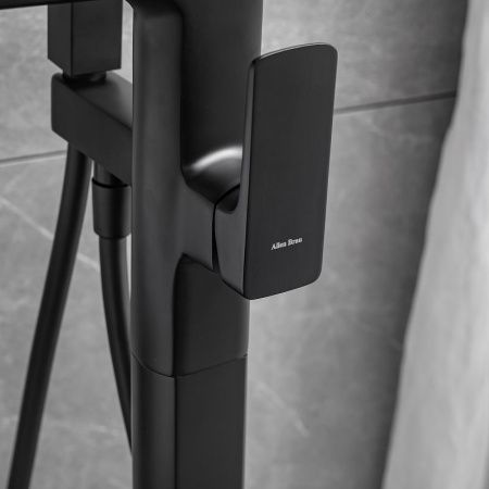 Смеситель для ванны и душа Allen Brau Infinity 5.21009-31 напольный черный