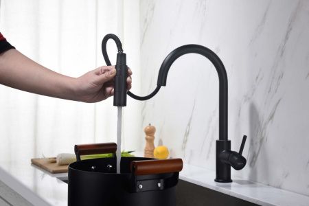 Смеситель для кухни Aquatek ЕВРОПА AQ1384MB на мойку черный