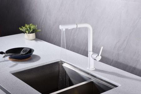 Смеситель для кухни Paulmark NEO Ne214419-WH на мойку белый