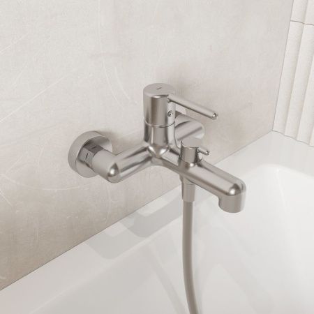 Смеситель для ванны и душа IDDIS Aiger AIGBC00i02WA настенный хром