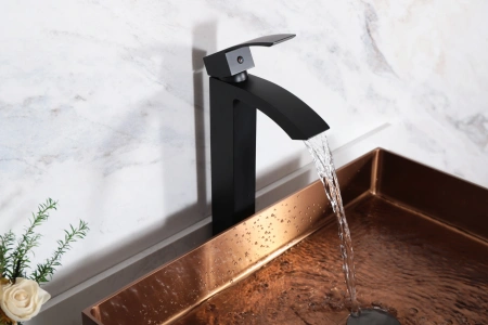 Смеситель Gid Cascada Victoria L120-BM-D (L120BMD) на столешницу черный матовый