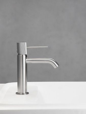 Смеситель AltroBagno Bilancia AltroBagnoBilancia0140Ni на раковину никель