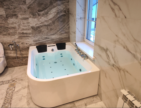 Ванна акриловая Frank 2015110 170х120 угловая асимметричная с каркасом