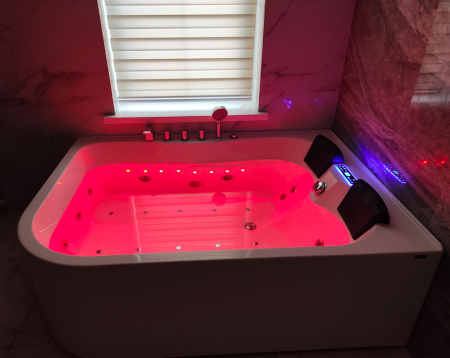 Ванна акриловая Frank 2015109 170х120 угловая асимметричная с каркасом