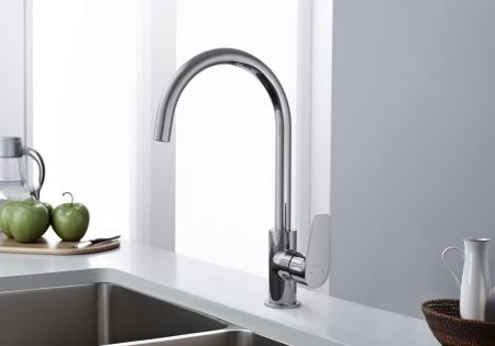 Смеситель для кухни Aquatek БЕТТА AQ1182CR на мойку хром