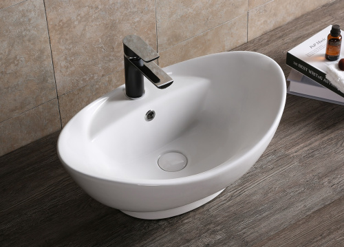 Раковина из сантехнического фарфора Cerutti SPA CR7003 60х40 накладная цвет белый