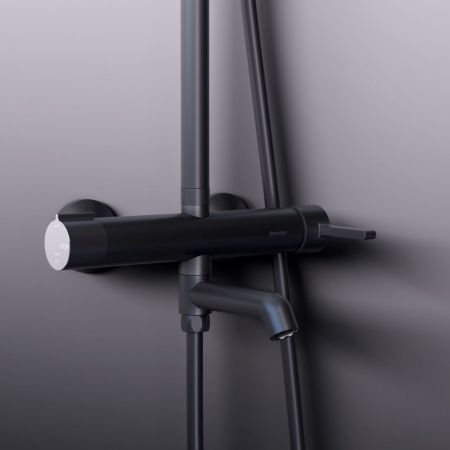 Душевая стойка Damixa Scandinavian Pure 936740300 настенная цвет черный
