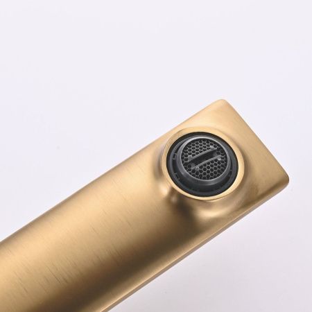 Смеситель для раковины Shevanik S6111G на столешницу золото