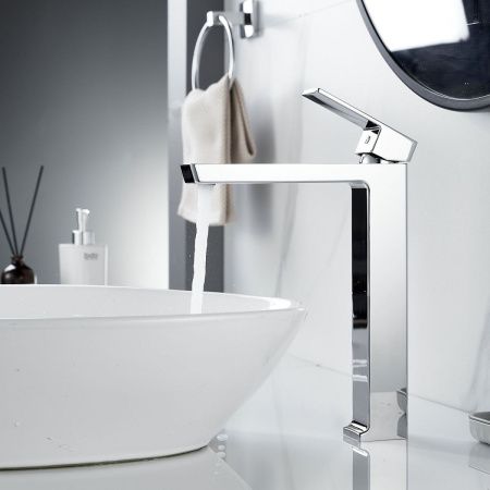 Смеситель Rose R1811-1 на раковину хром