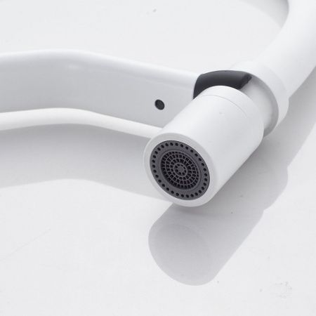 Смеситель для кухни Shevanik S343C-1 на мойку белый