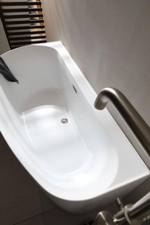 Ванна акриловая Allen Brau Priority 2.31005.20B 160х80 пристенная асимметричная с ножками