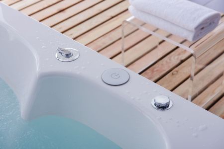 Ванна акриловая гидромассажная SSWW A1905 180х120 отдельностоящая прямоугольная с каркасом