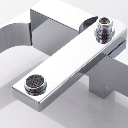 Душевая стойка Rose R1056 настенная цвет хром