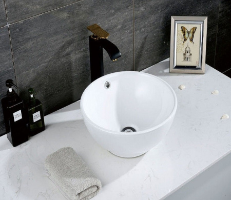 Раковина из санфаянса CeramaLux 9002 38х38 накладная цвет белый