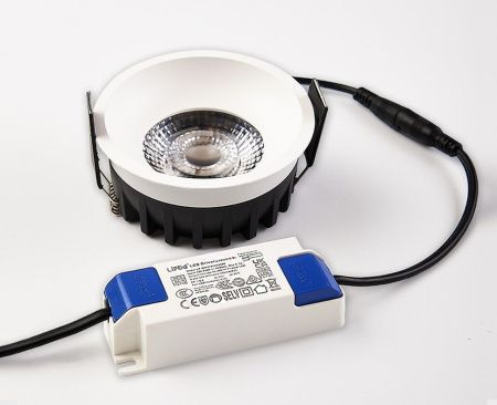 Светильник встраиваемый Italline IT08-8042 white 3000K