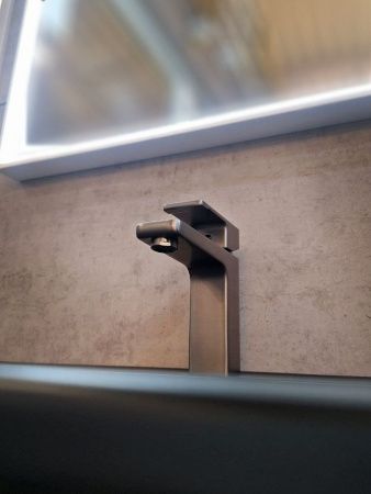 Смеситель AltroBagno Lamberto AltroBagnoLamberto0139GM на раковину оружейная сталь