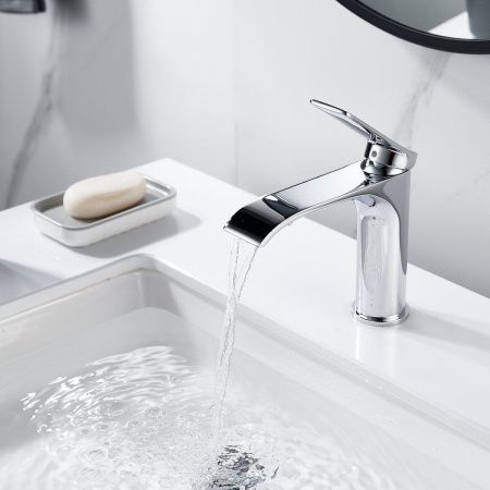 Смеситель Shevanik S4101 на раковину хром