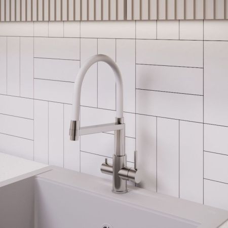 Смеситель для кухни Esko Kitchen K26 W на мойку нержавеющая сталь