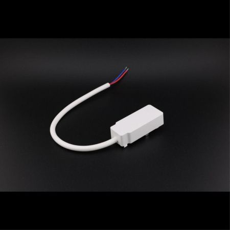Ввод питания Aployt Magnetic track 48 (Магнетиц трацк 48) APL.0180.10.02