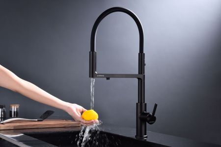 Смеситель для кухни Paulmark TORNADO To213402-AN на мойку черный