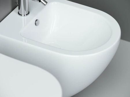 Биде подвесное Ceramica Nova METROPOL CN4003 цвет белый
