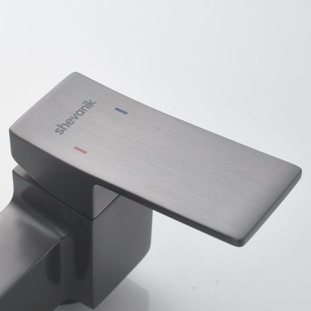 Душевая стойка Shevanik S4036T настенная цвет оружейная сталь