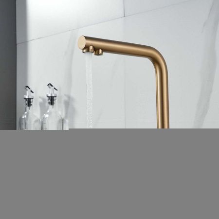 Смеситель для кухни Shevanik S468G на мойку золото