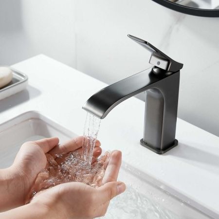 Смеситель Shevanik S4001T на раковину оружейная сталь