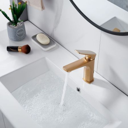 Смеситель Shevanik S4201G на раковину золото