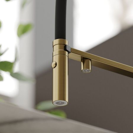 Смеситель для кухни Sancos Imola SC4010BGbh на мойку черный/золото