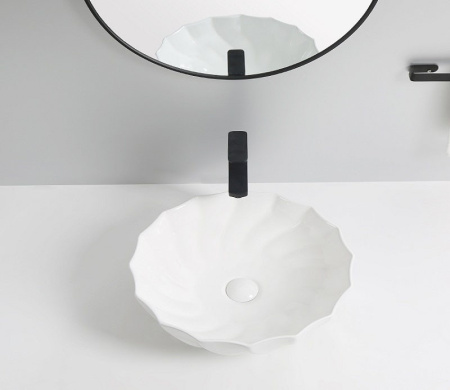 Раковина из санфаянса CeramaLux 9073 45х45 накладная цвет белый