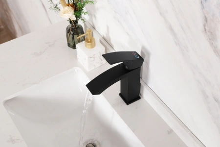 Смеситель Gid Cascada Victoria L120-BM-K (L120BMK) на раковину черный матовый