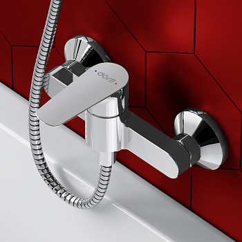 Смеситель для душа Dorff Prime New D4010200 настенный хром