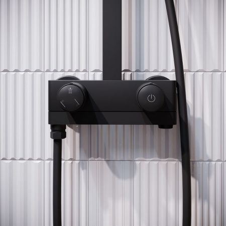 Душевая стойка Iddis Slide SLIBLBTi06 настенная цвет черный