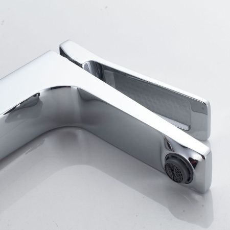 Смеситель Shevanik S4601 на раковину хром