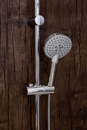 Душевая стойка Orange O-Shower OW02 настенная цвет хром
